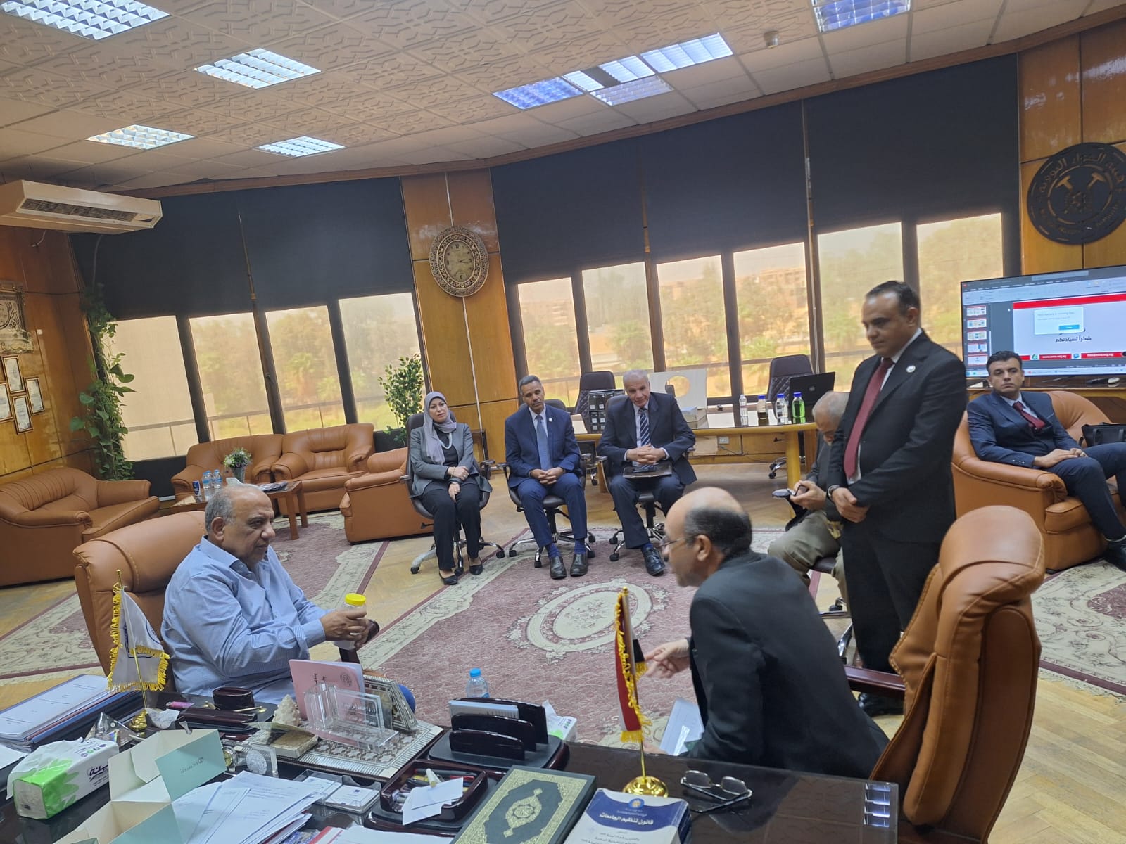 وزير الكهرباء يتابع مشروعات توطين صناعة بطاريات الليثيوم والخلايا الكهروضوئية 